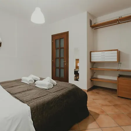 Apartman Caves