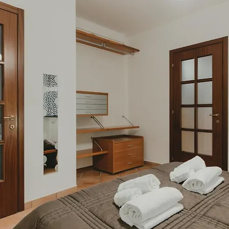 Apartment Caves Osimo